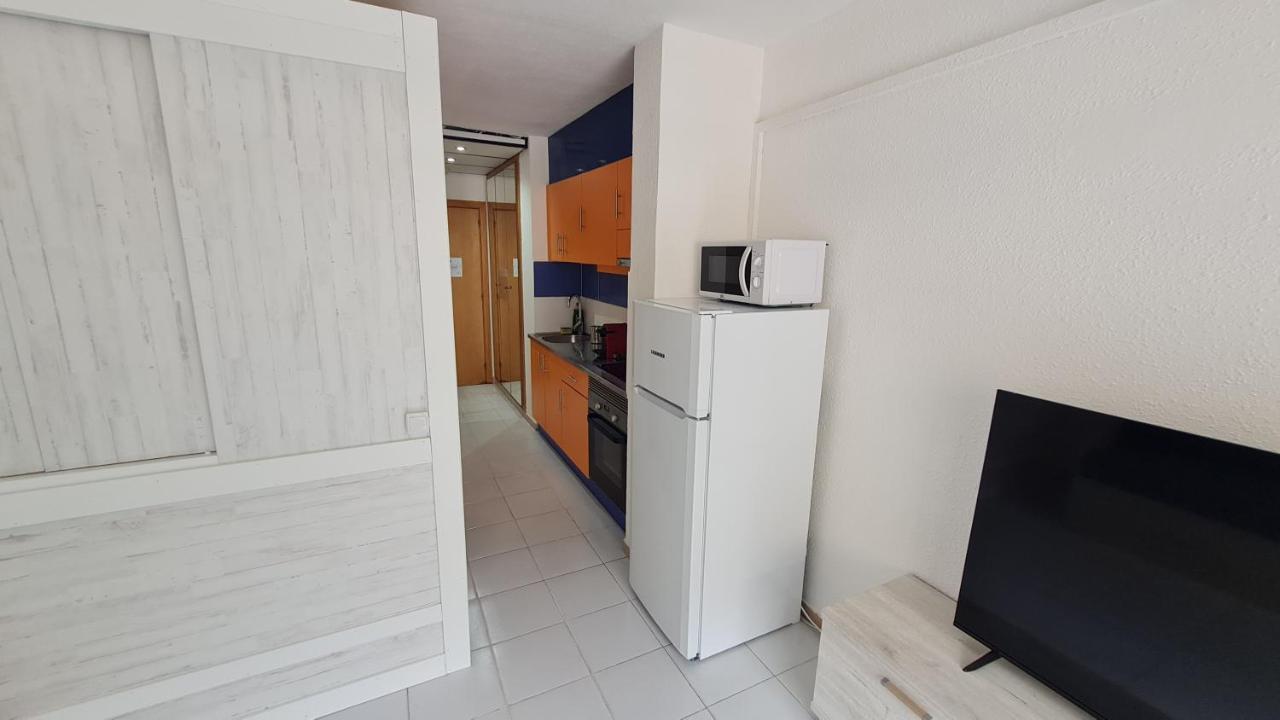 Bonito Apartamento Con Piscina Salou Exterior foto